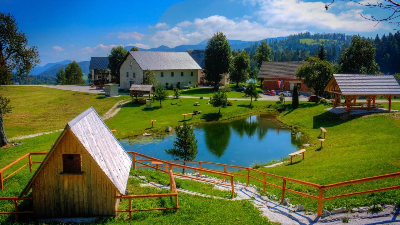 Hotel Glamping Vrhovc Zelezniki Exterior foto