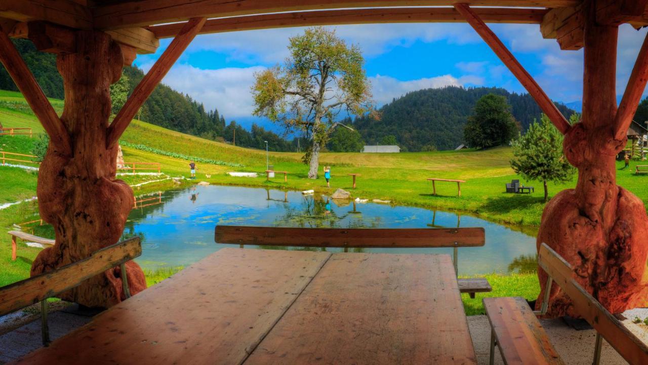 Hotel Glamping Vrhovc Zelezniki Exterior foto