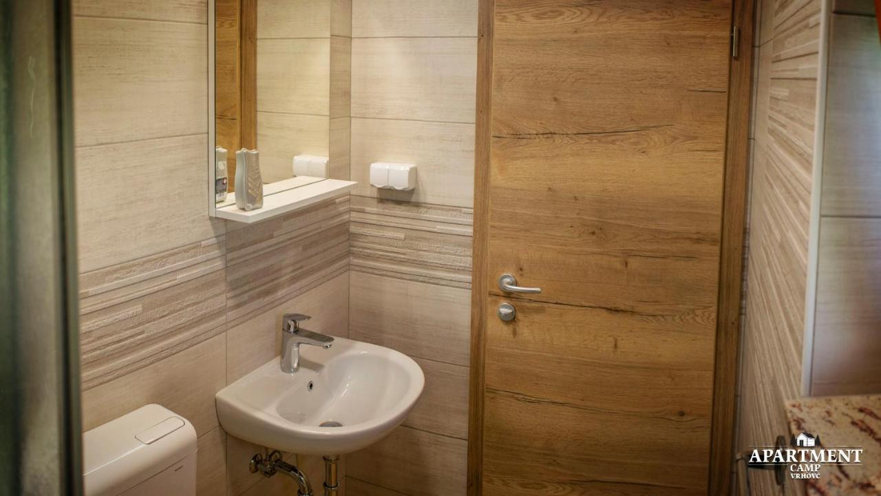 Hotel Glamping Vrhovc Zelezniki Exterior foto